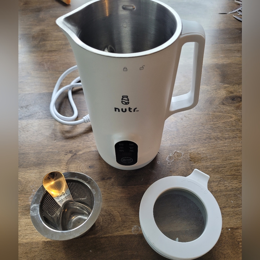 Nutr White Electric Blender Nut And Oat Milk Maler